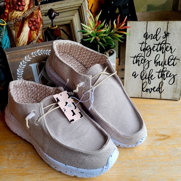 SeekAvan Slip On Shoes - Picture 5 of 9